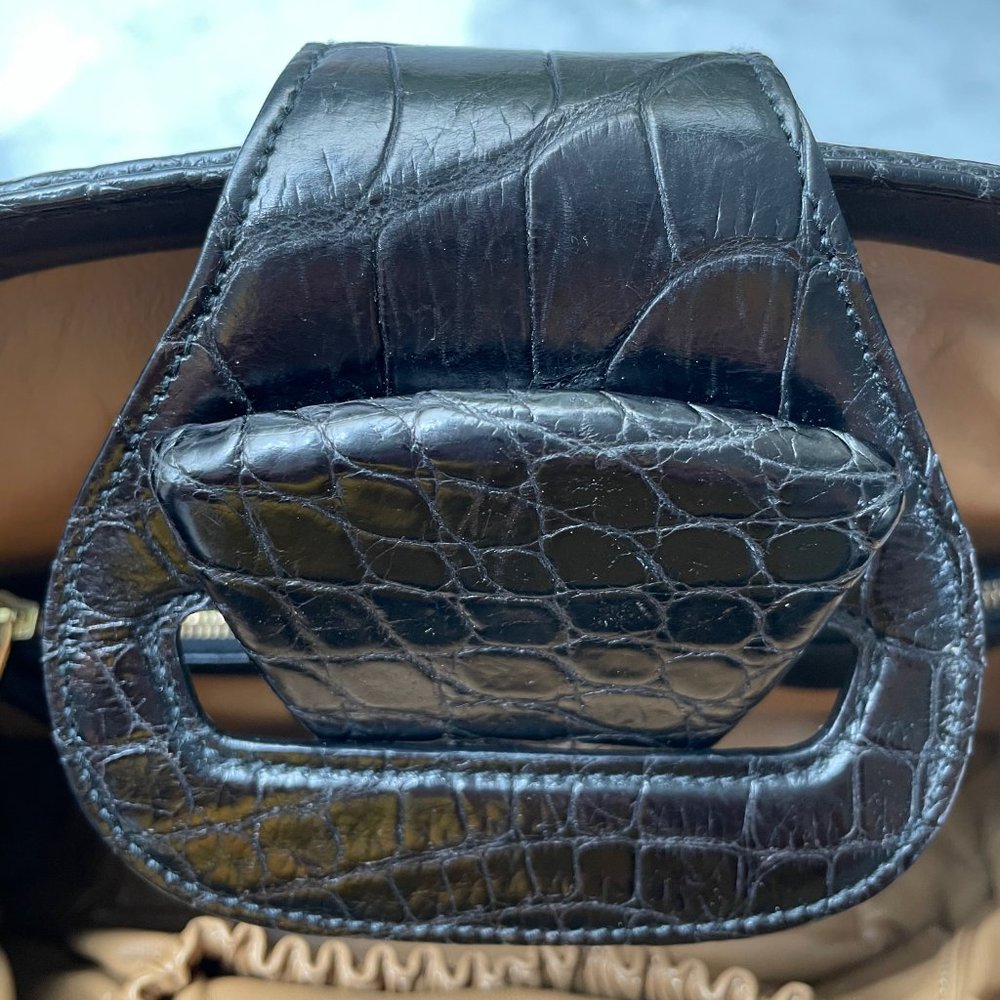 Smythson Black Small Nancy Handbag | Great condition - Picture 6 of 8